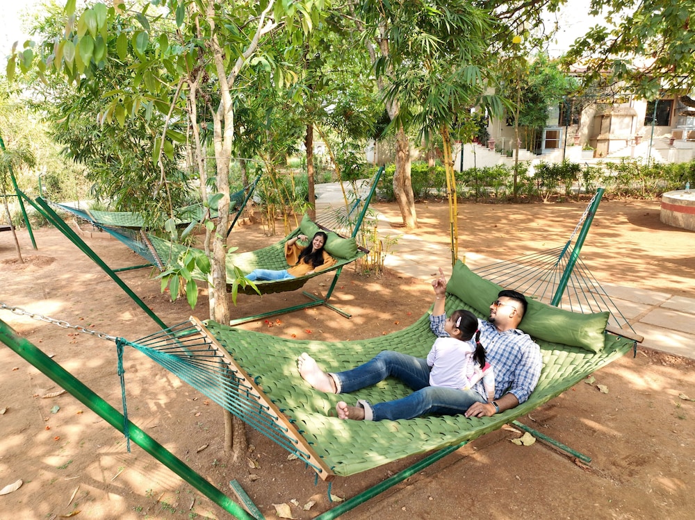 Tathastu Kanha view 3