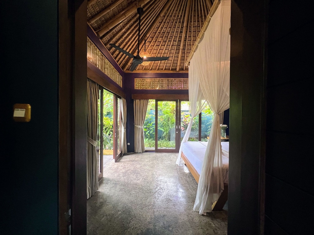Joyously Raw Villas