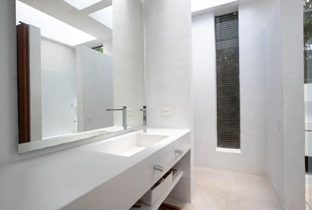 w Amazing 4BR Villa w Pool at Mesa de Yeguas