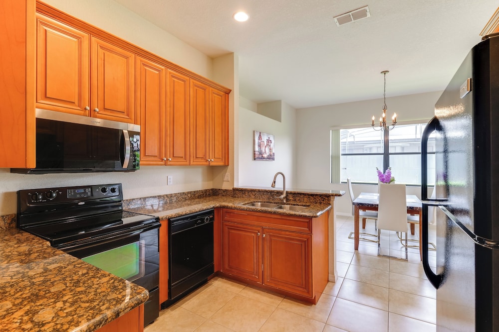 Family Home w/ Resort-style Perks in Kissimmee