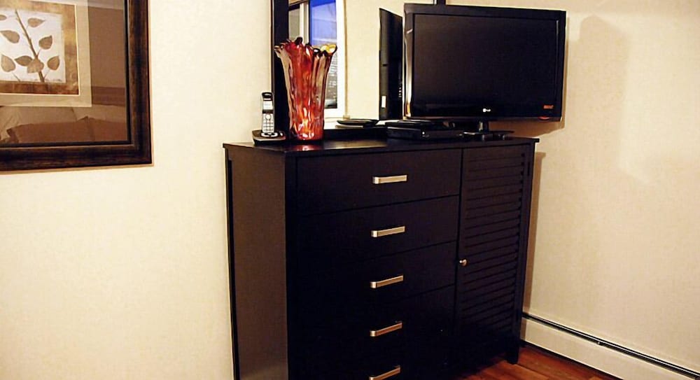 Corporate Suites of Calgary - Sunnyside