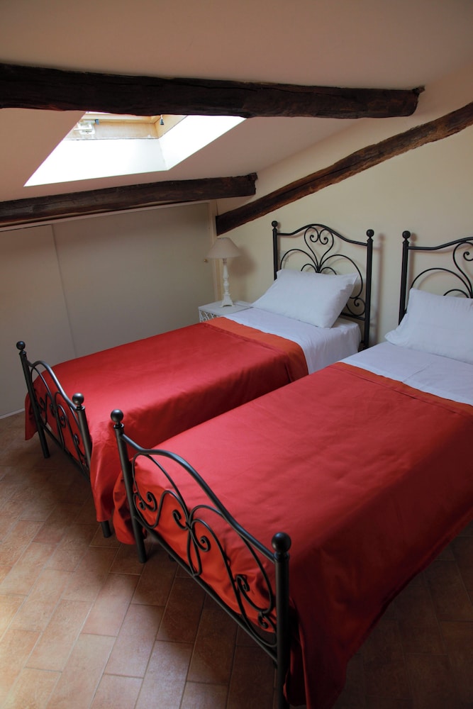Casale di Tormaggiore Villa and Country Suites