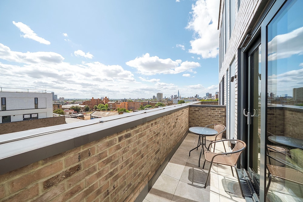 Roomspace Apartments -Caroline Street