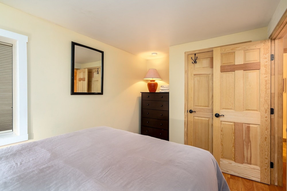 Creekside Condo 3 2 Bedroom Home by Bear Valley Vacation Rentals