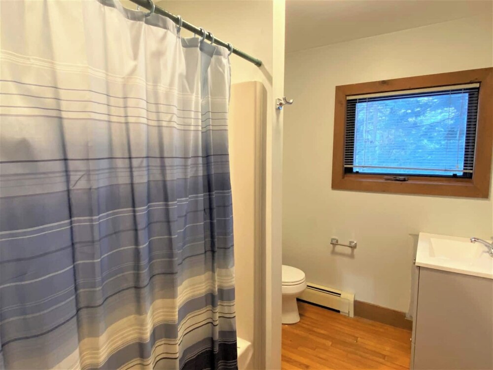Guest House at Waters Edge