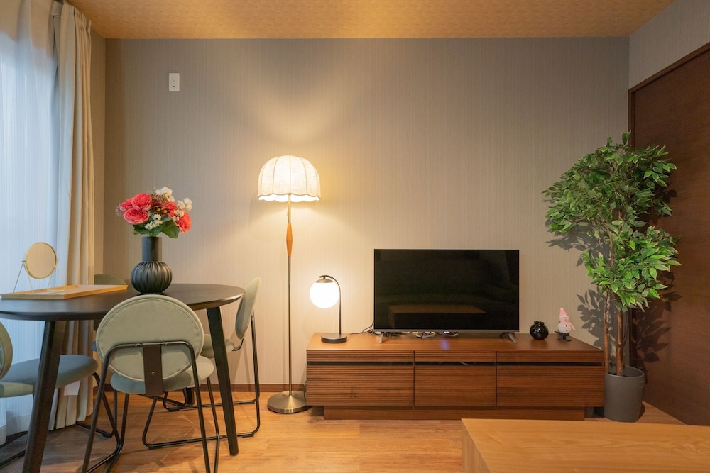 YS Maison 302