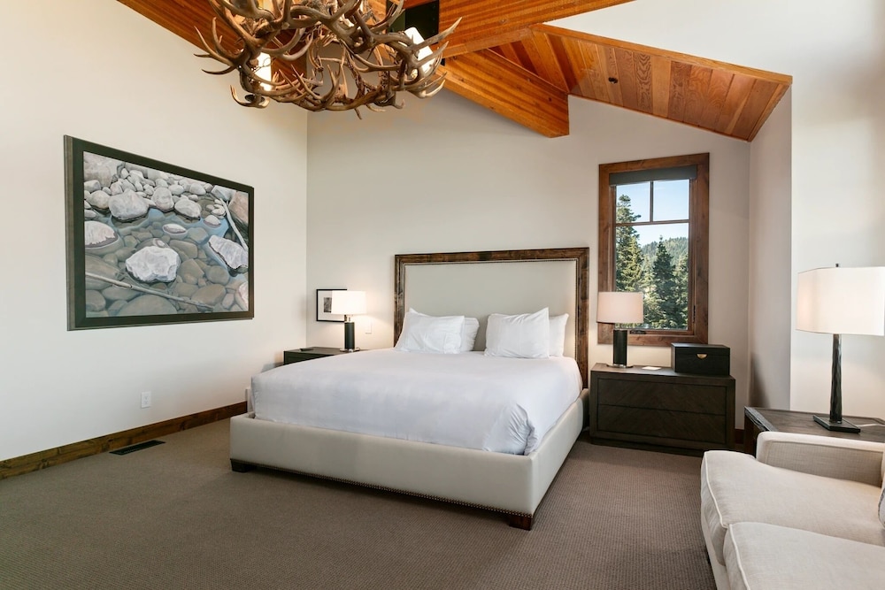 Stag Lodge at Deer Valley Resort - Four Bedroom Residence with Loft and Spa #29 4 Condo