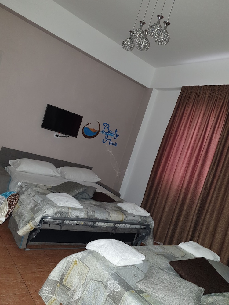 Beauty house view 4