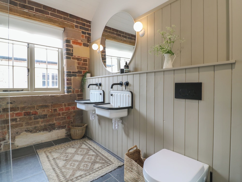 Ash Cottage - Fold Yards