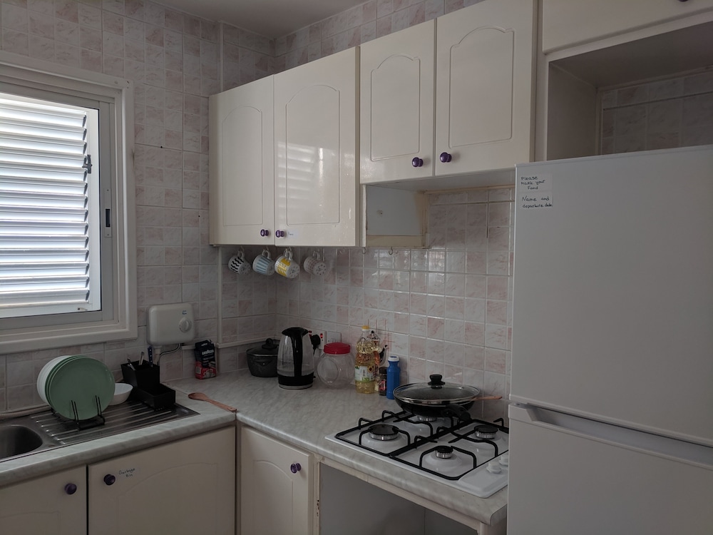 Paphos Vacations - Katka Hostel Paphos - Property Image 9