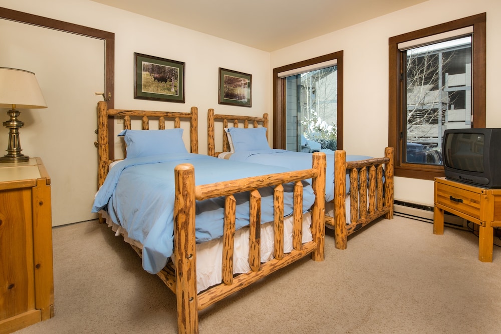 Teton Village Vacations - Teton Village Condos Collection by JHRL - Property Image 29