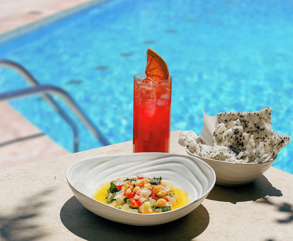 Rosewood Sand Hill 30