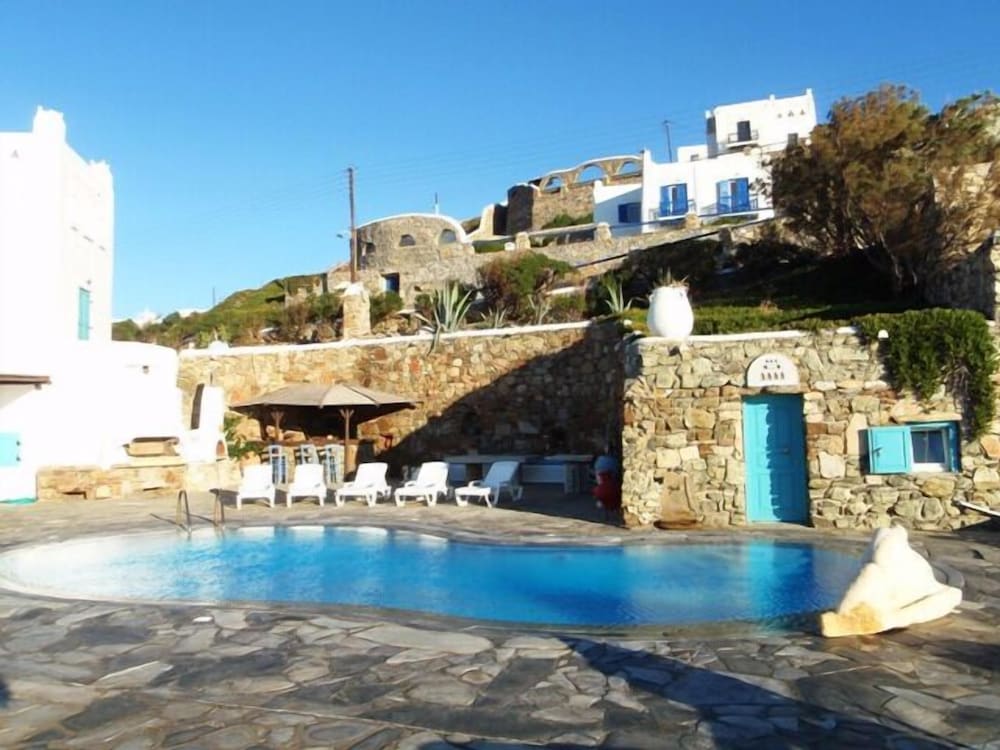 Cavo Delos