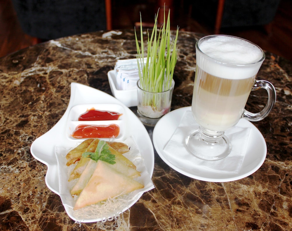 The Golden Bay Hotel Batam 53
