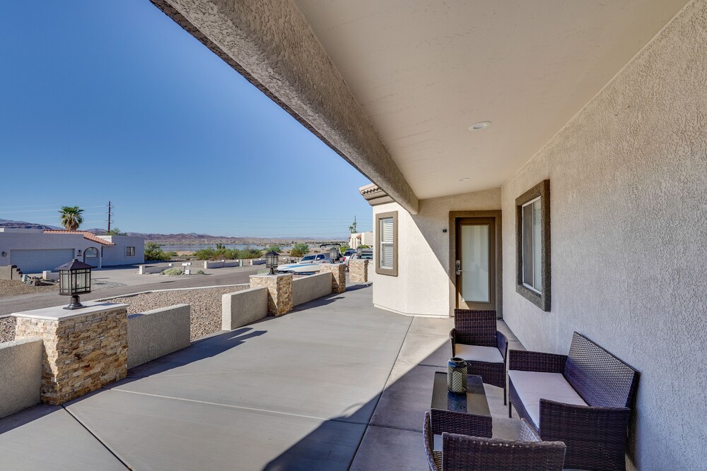 Boat Parking: Family-friendly Lake Havasu Ranch!