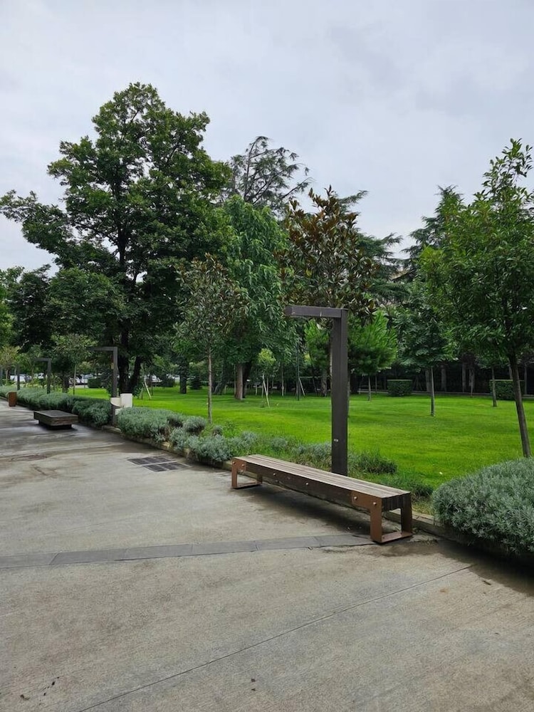 Tbilisi Gardens One Bedroom With Pool