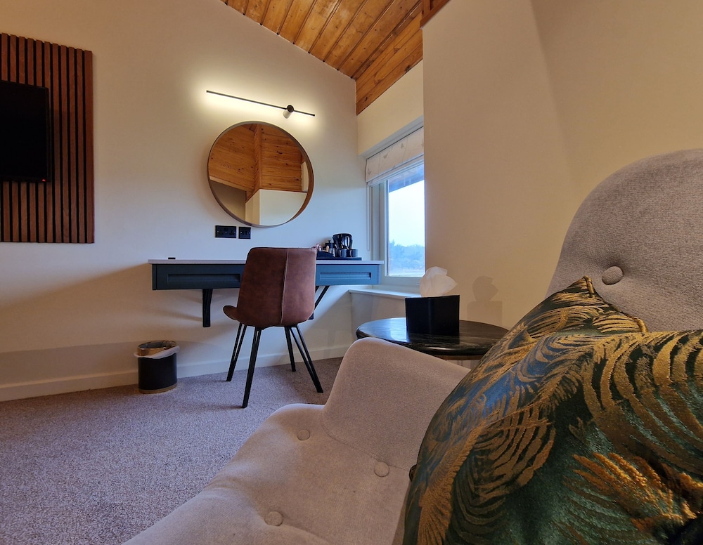 Wareham Vacations - The Dorset Golf Hotel - Property Image 21