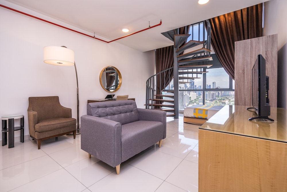 OYO Home 89599 Beautiful 2br 3 Towers