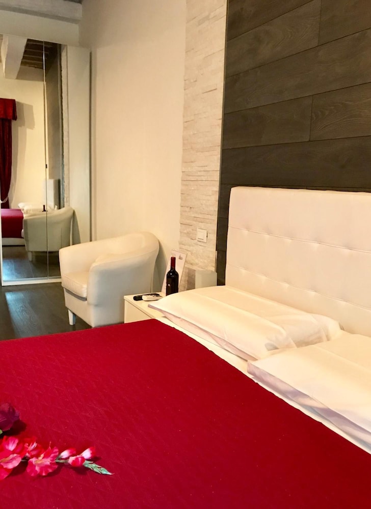 Royal Rooms Colosseo