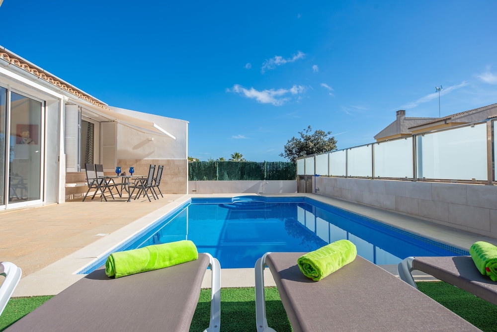 Domus Genti - Villa With Private Pool. Free Wifi