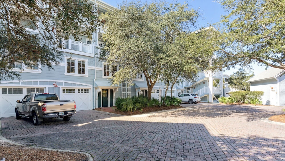 Watersound Beach Retreat Pool & Gulf Views + Free Attraction Tickets!