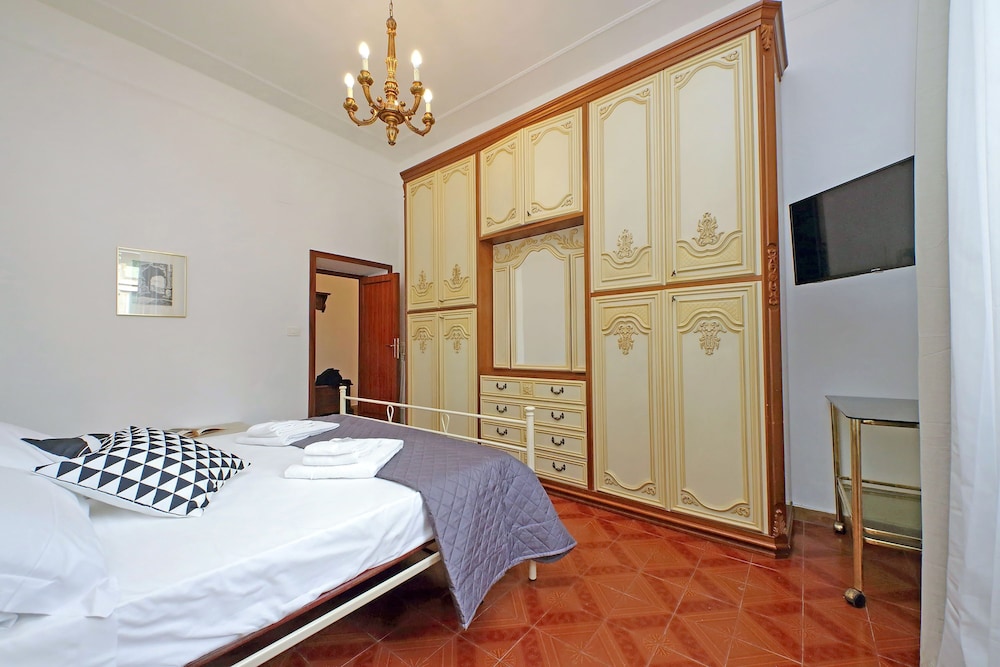 4bnb - Queen Mary Vatican Home