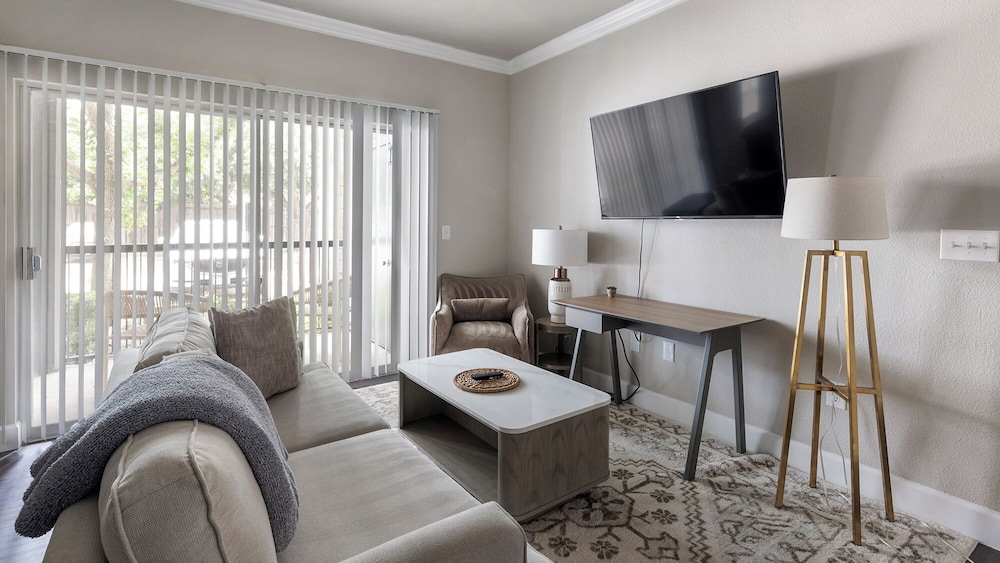 Landing Apartments Richmond