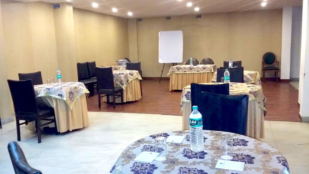meeting & event spaces