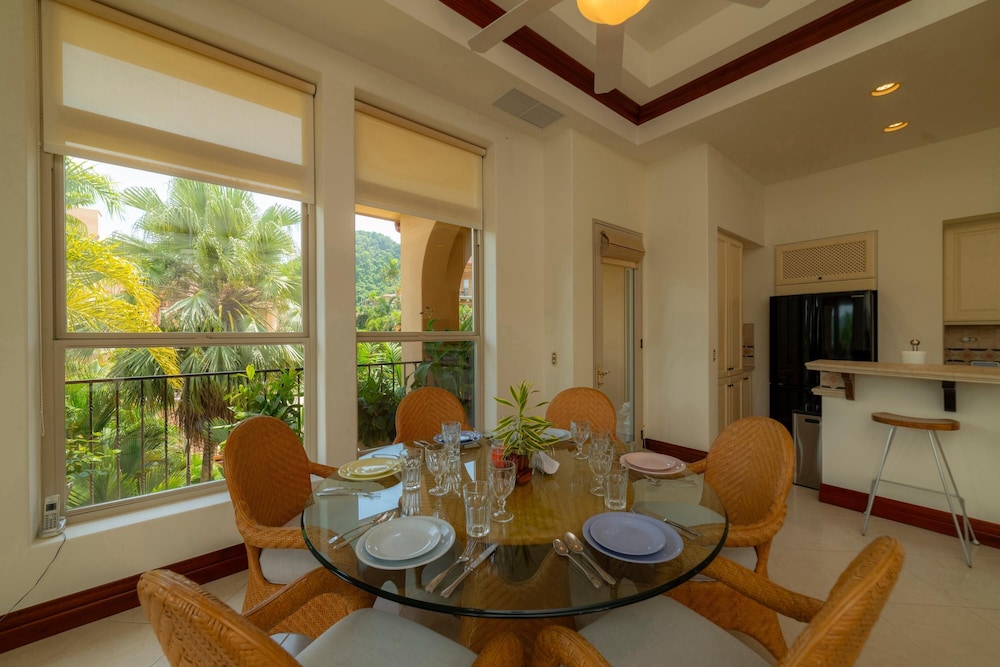 Bella Vista 3A 3 bdr 3 1 2 Bath Ocean View