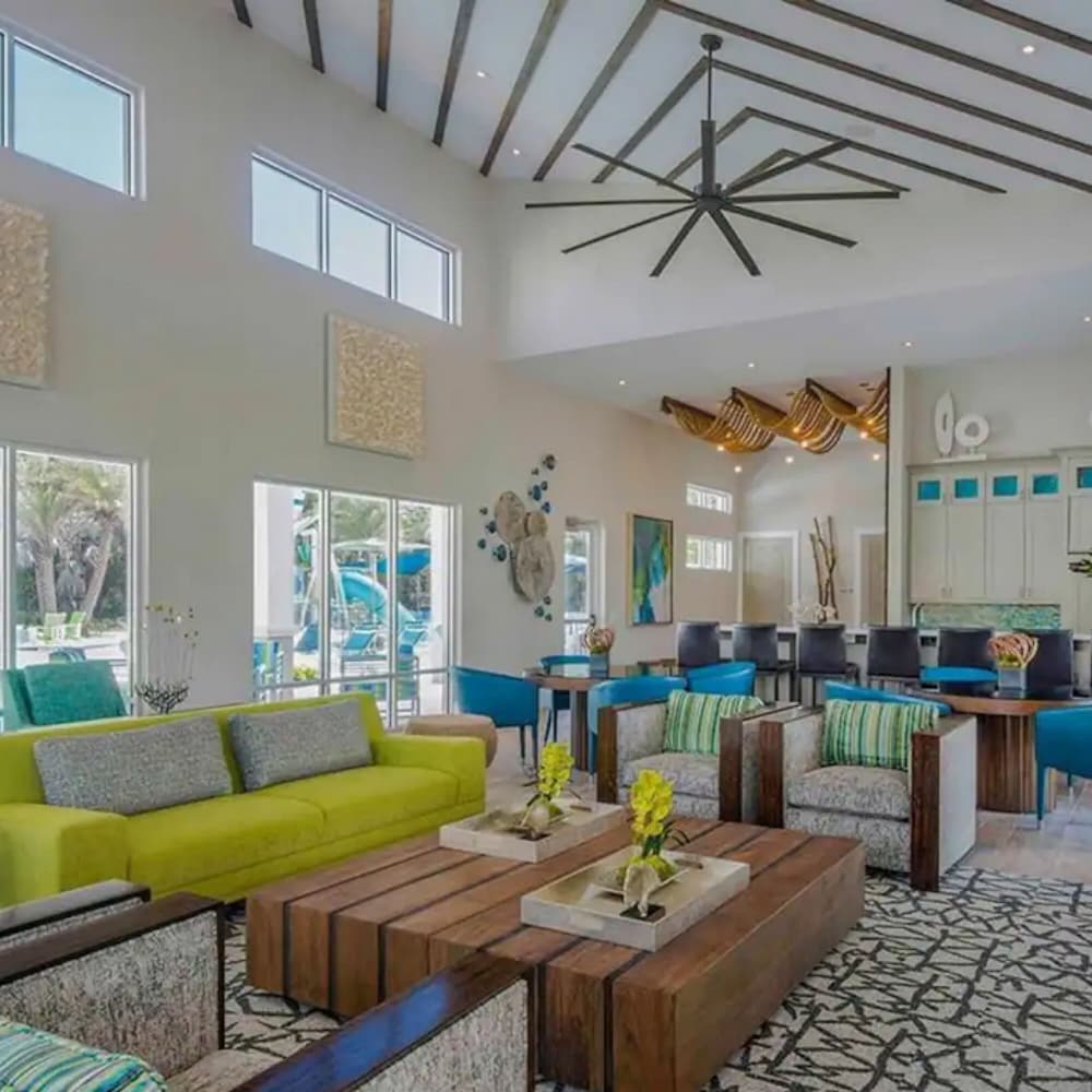 Veranda Palm Resort 15br 34 People Pool Spa Villa