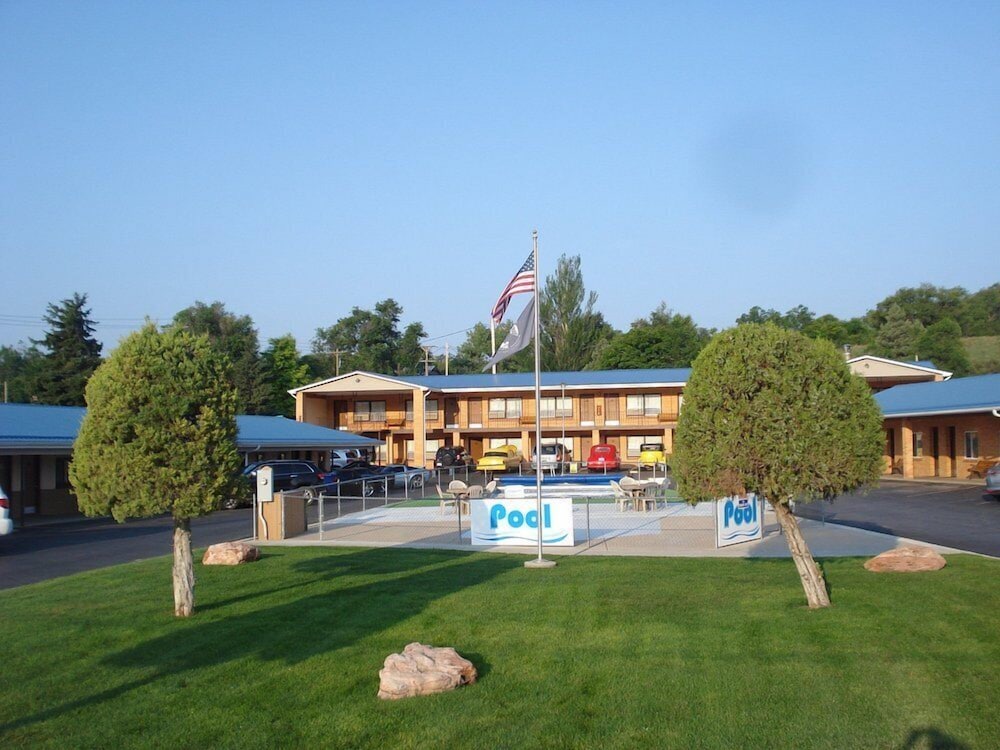 Hot Springs Hills Inn