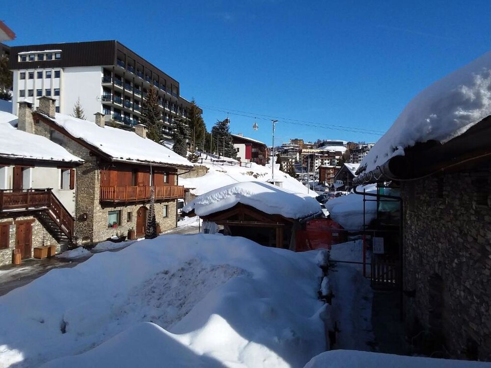 Baita Plagnol Near Sestriere Ski Slopes view 2