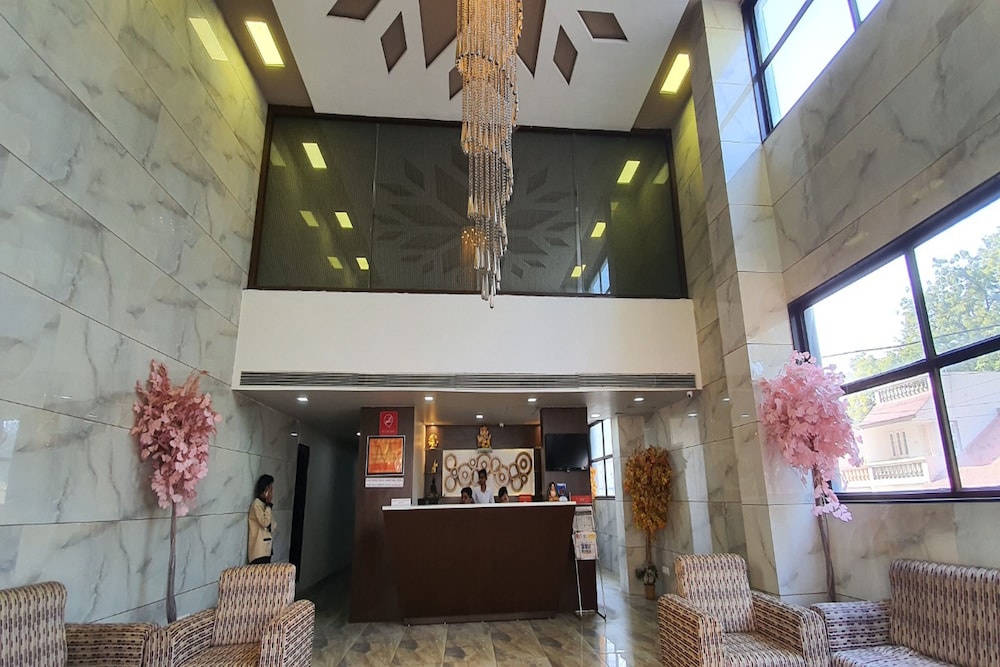 The Sky Imperial Hotel The Maison view 5