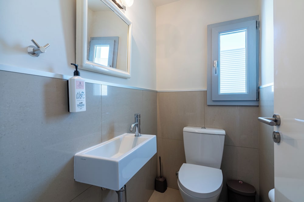 Local Host Living - Signature Apartments in Nicosia