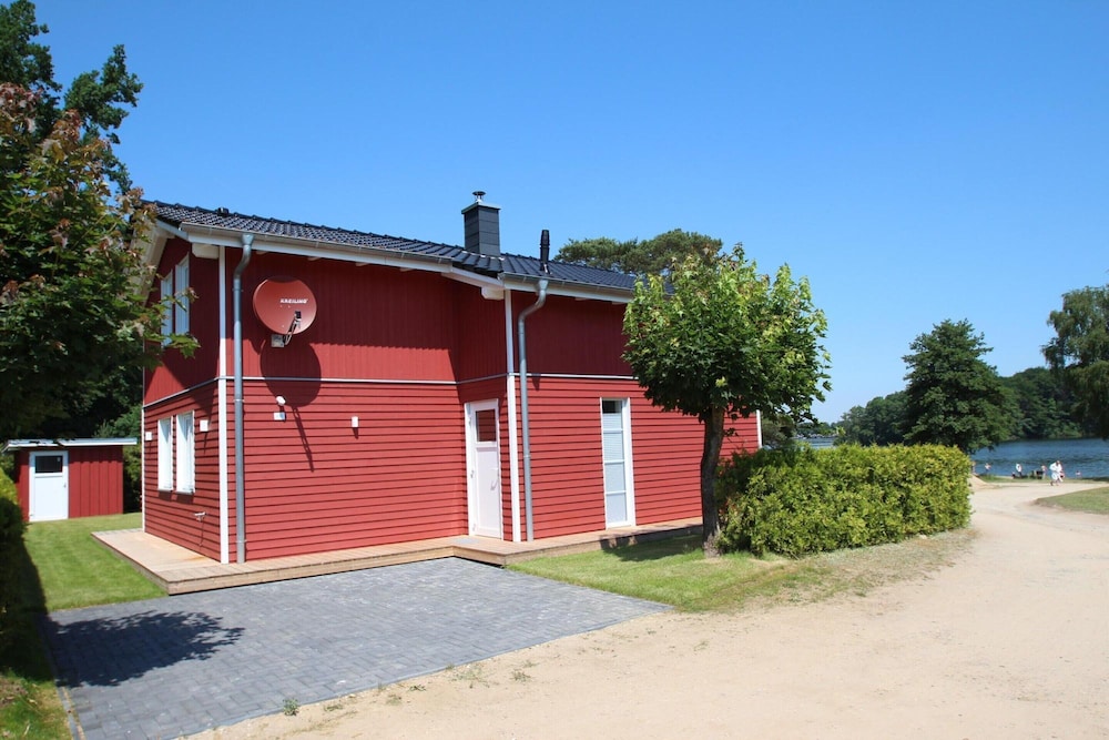 Ferienhaus Strandblick mit Sauna am Dummer See