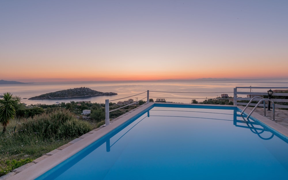Orfos Villas