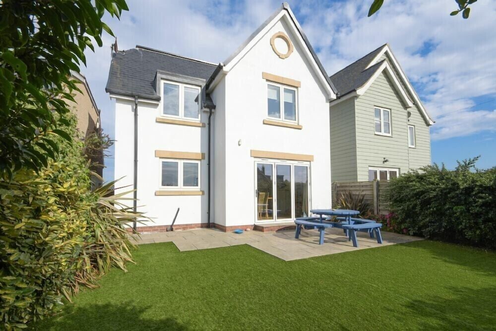 Farne Cottage