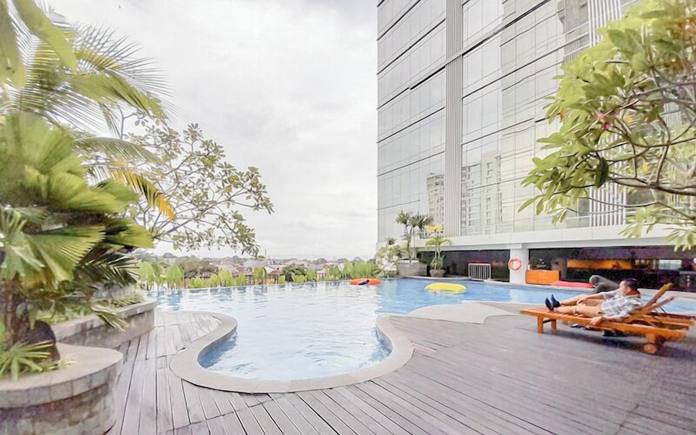 Tranquil and Modern Studio Mataram City Apartment