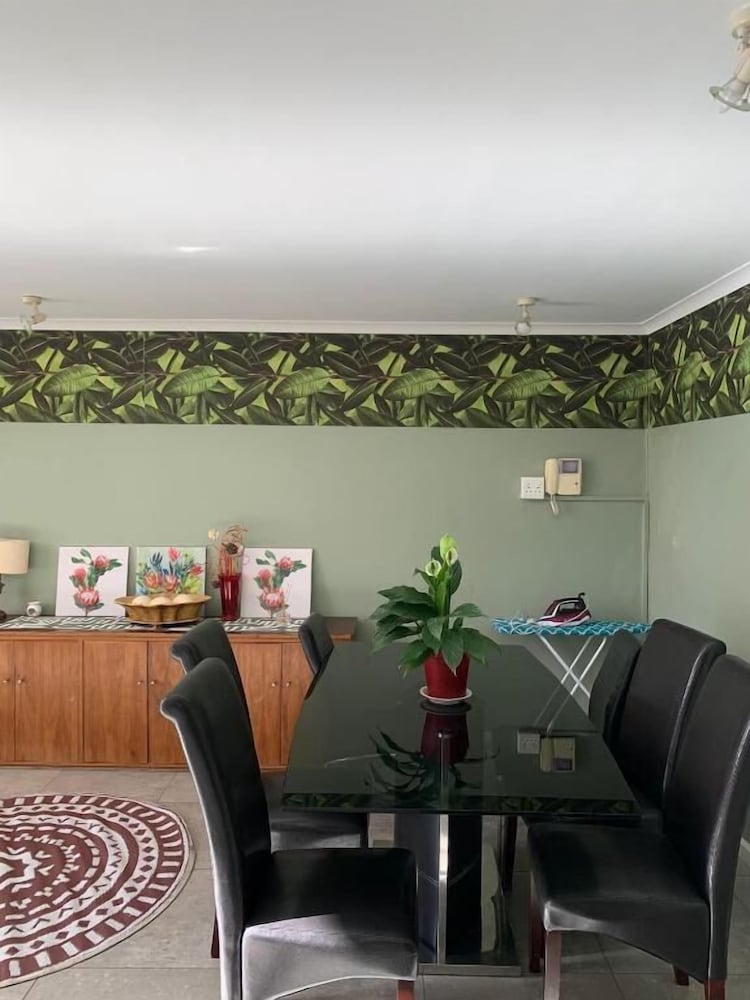 Imany Guesthouse