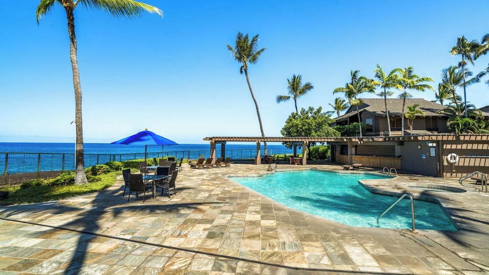 Sunset & Golf Course Views - AC & Wifi - Shady Lanai! - Vrkcv