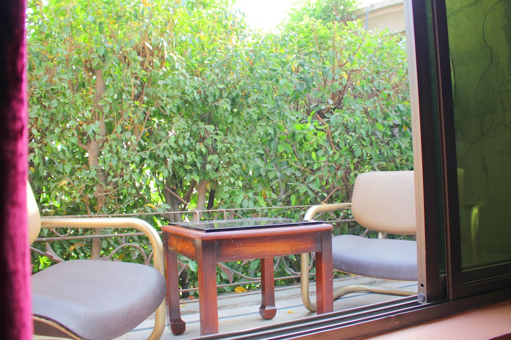 Lahore Guest House