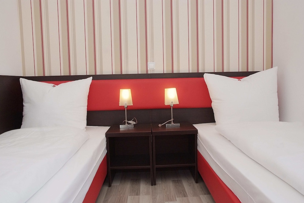 City Hotel Garni Ahlen - Property Image 30