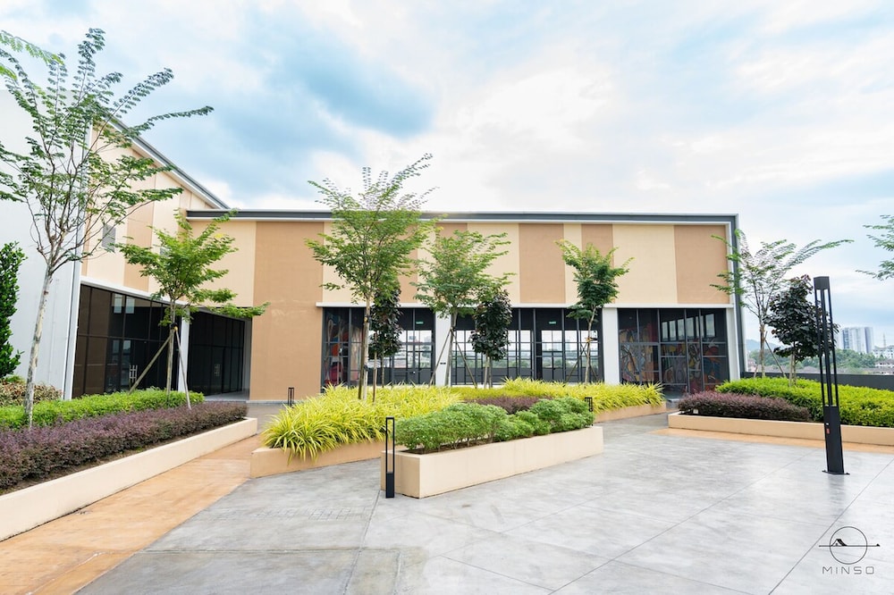 Netizen Cheras Residence by Emily in Town