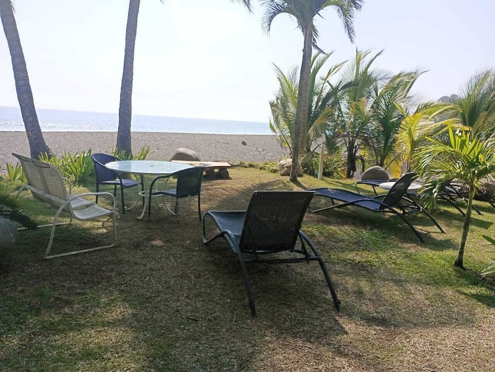 Casa de Playa - Marea Brava Condos
