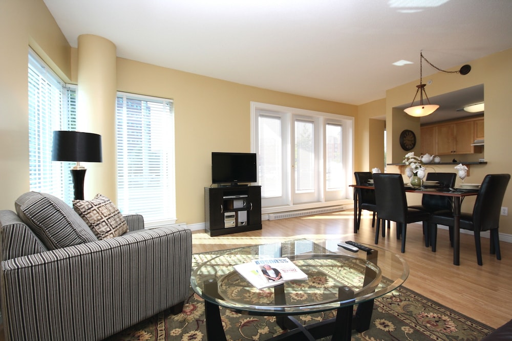 Premiere Suites Moncton