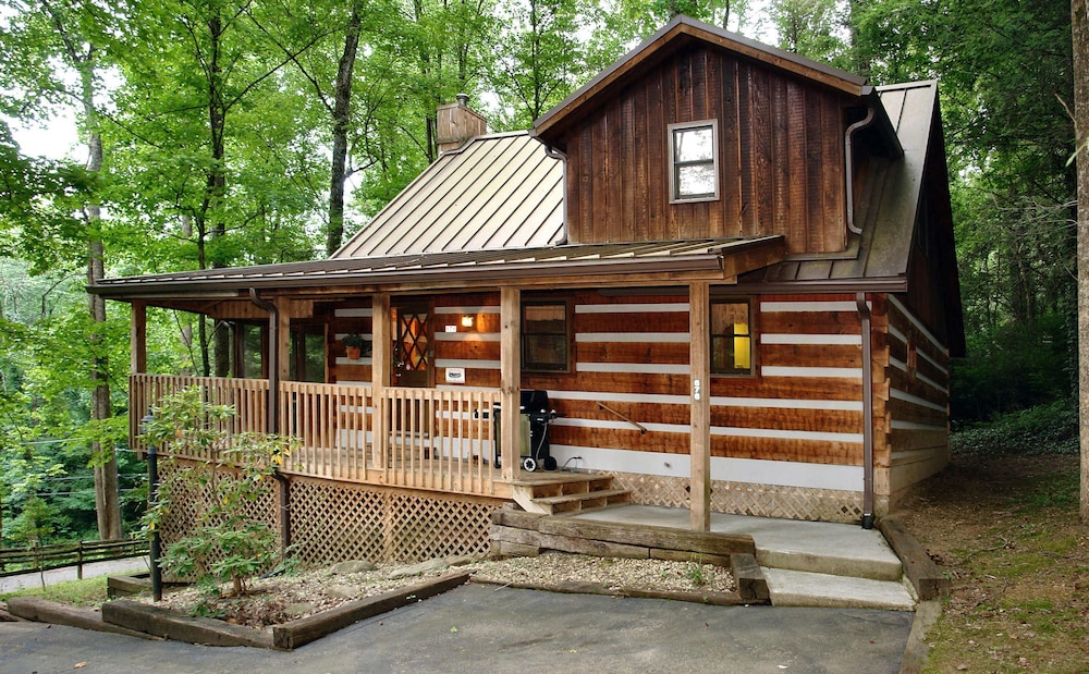 Parkside Party #1676 in Gatlinburg, US