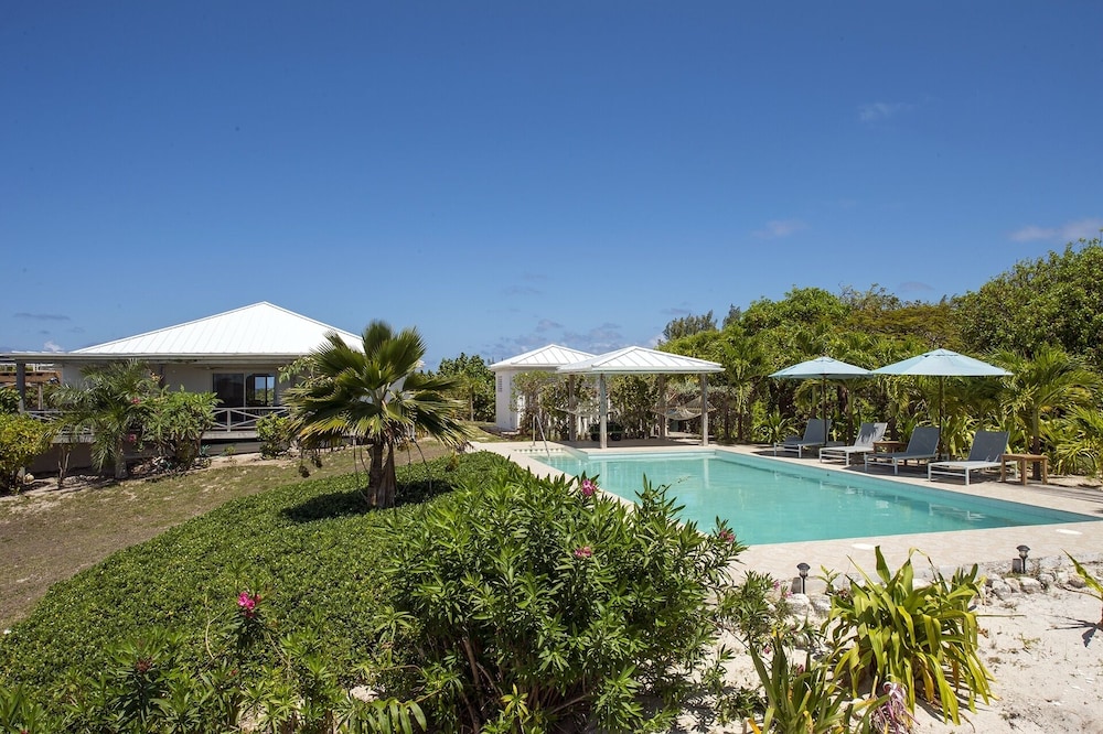 Eleuthera Vacations - Utopia House 3 Bedroom Home - Property Image 4