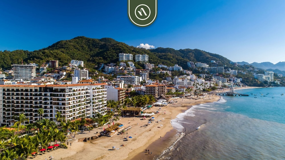 Ocean View 2Br Condo-balcony-beach-pool - 310