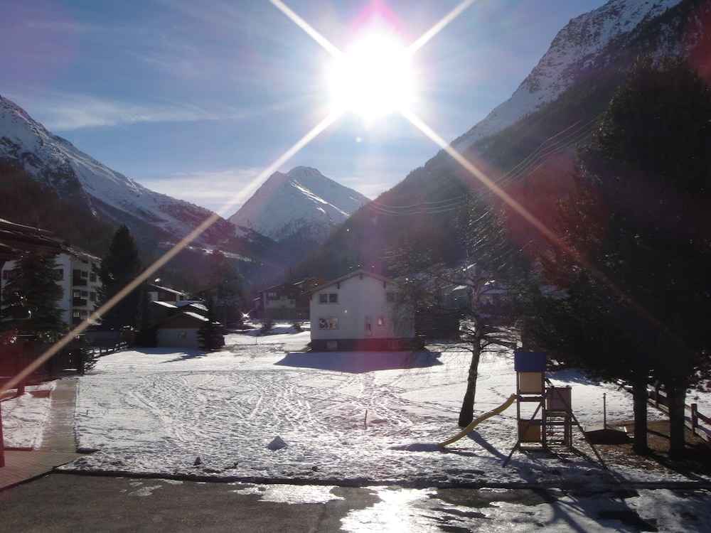 Chalet in Saas Fee Near Ski Slopes