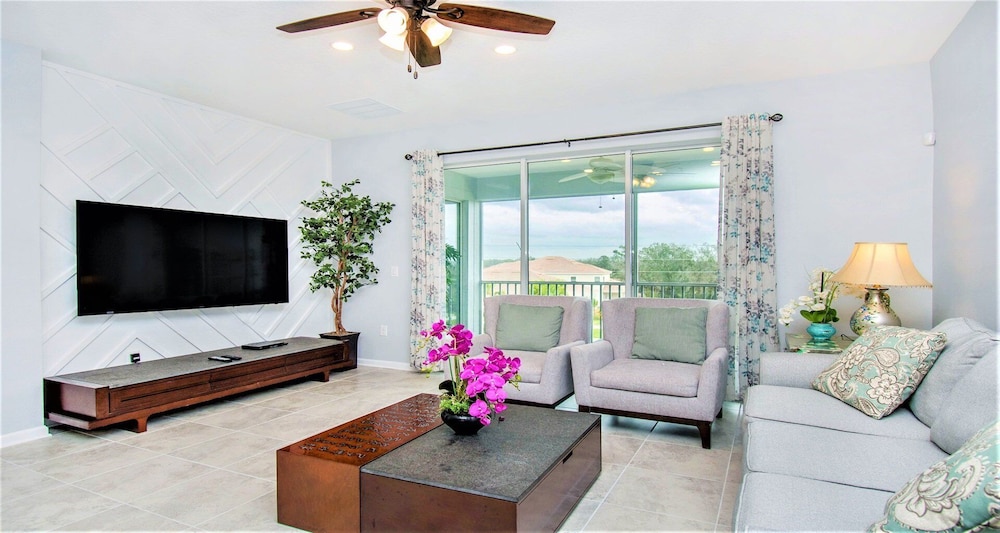 2BR Condo, Champion'sgate w Resort Access, Disney